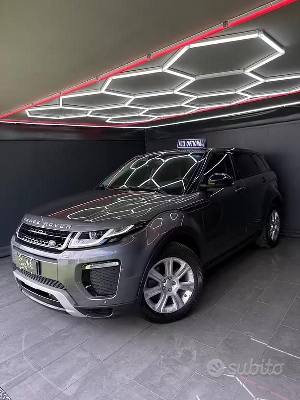 Usata Land Rover Range Rover evoque HSE Dynamic 150 CV (110 kW) 2016 Grigio SUV