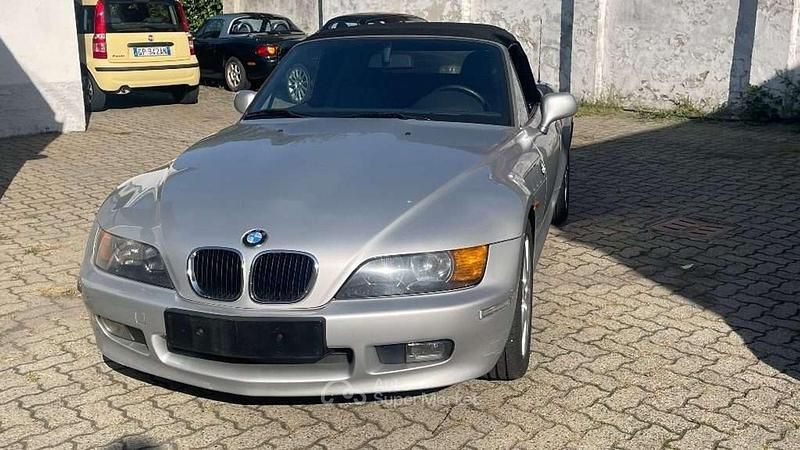 Argento Usata 1999 BMW Z3 Cabrio | 10.990 € (Buon prezzo) - Immagine 1/4