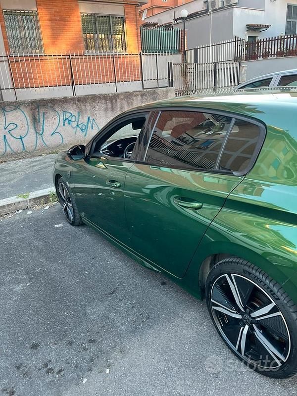 Usata Peugeot 308 GT 131 CV (96 kW) 2022 Verde Berlina