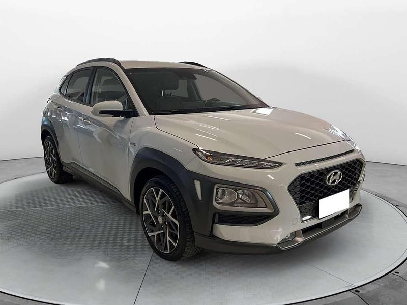 Bianco Usata 2020 Hyundai Kona XPrime SUV | 16.450 € (Cara) - Immagine 1/4