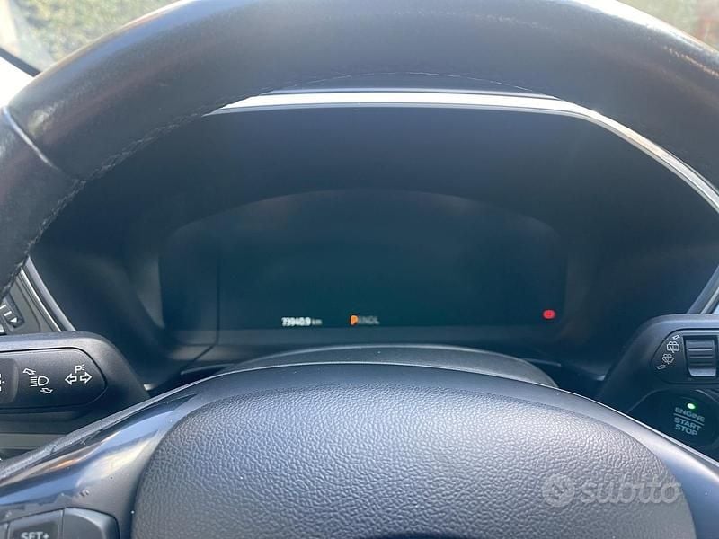 Usata Ford Kuga Business Edition 120 CV (88 kW) 2021 Nero SUV