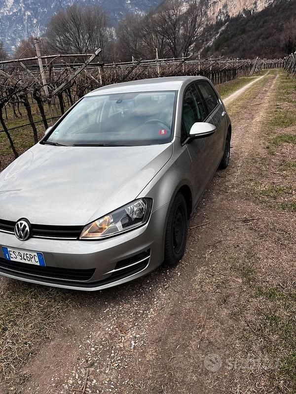 Usata VW Golf VII 110 CV (80 kW) 2013 Grigio Berlina