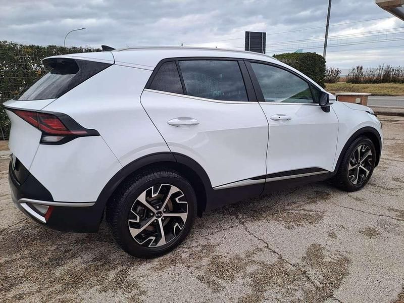 Usata Kia Sportage Style 150 CV (110 kW) 2022 Bianco SUV