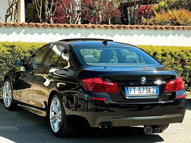 Usata BMW 520 M Sport 183 CV (134 kW) 2014 Blu Berlina
