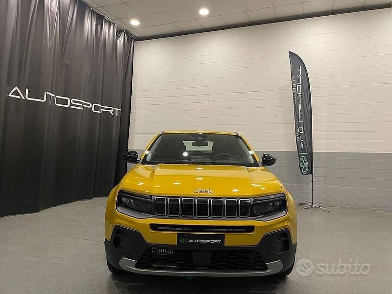 Uusi Jeep Avenger Altitude 101 HP (74 kW) 2025 Valkoinen Katumaasturi