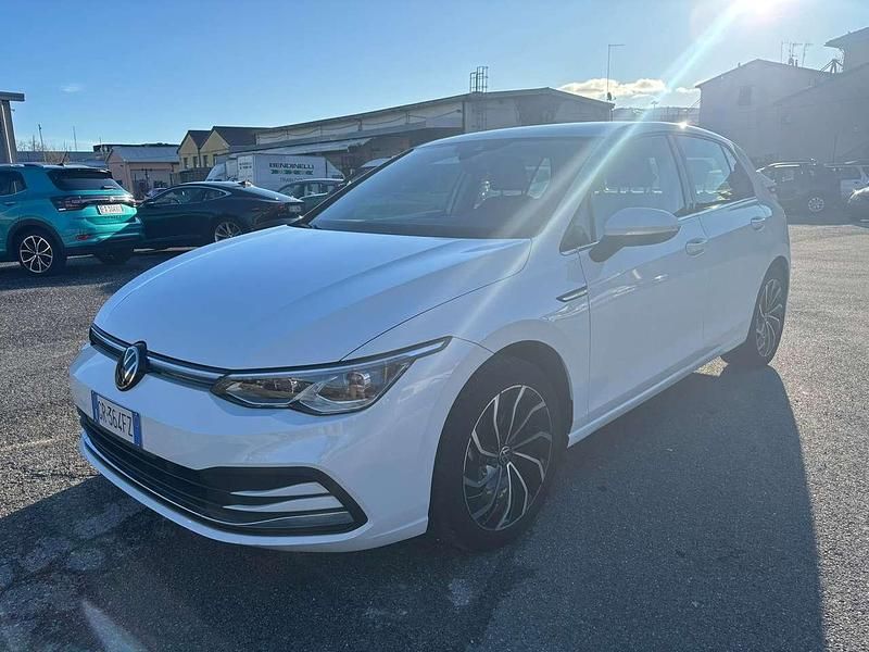Usata VW Golf VIII Style 131 CV (96 kW) 2023 Bianco Berlina