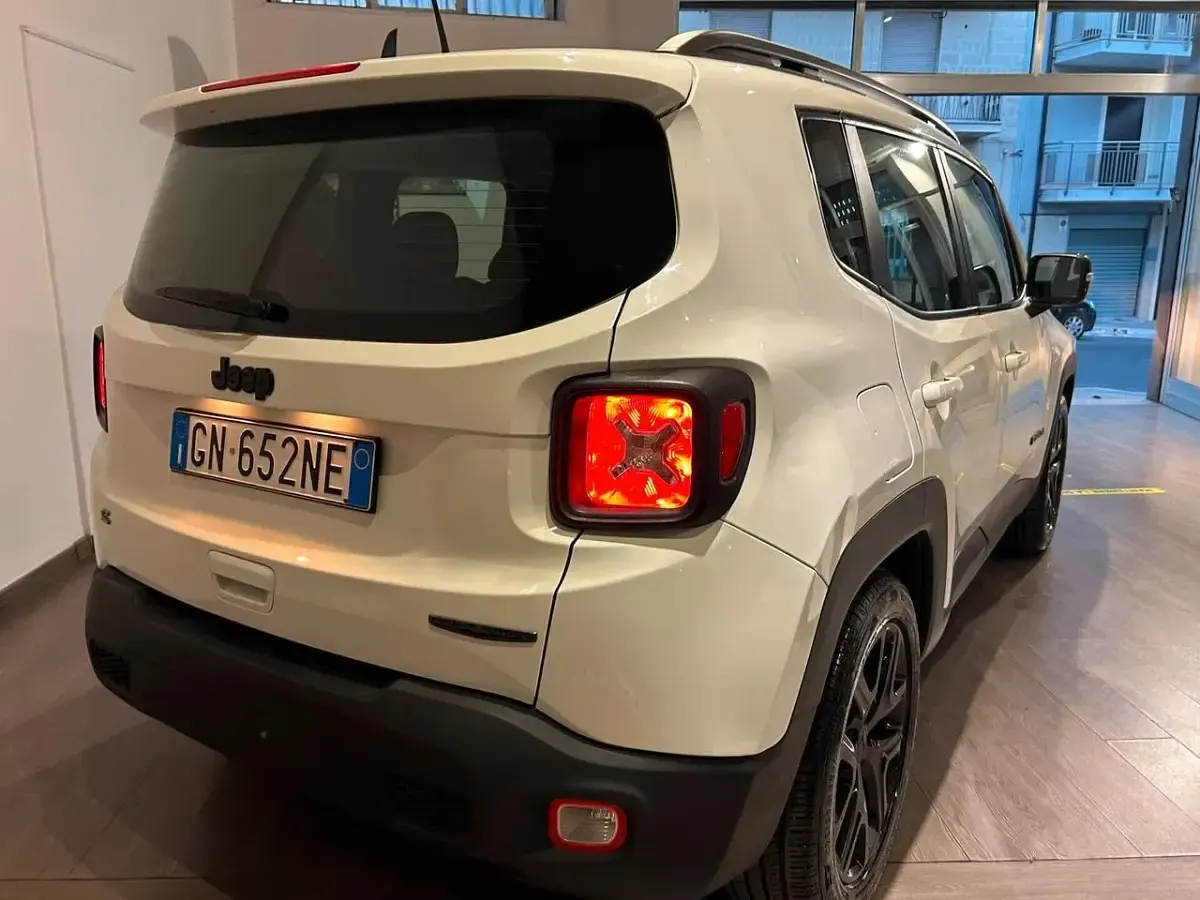 Usata Jeep Compass Night Eagle 130 CV (95 kW) 2022 Bianco SUV