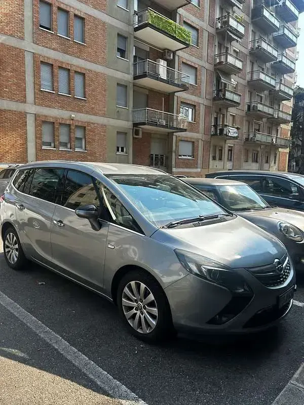 Usata Opel Zafira Tourer 150 CV (110 kW) 2013 Monovolume