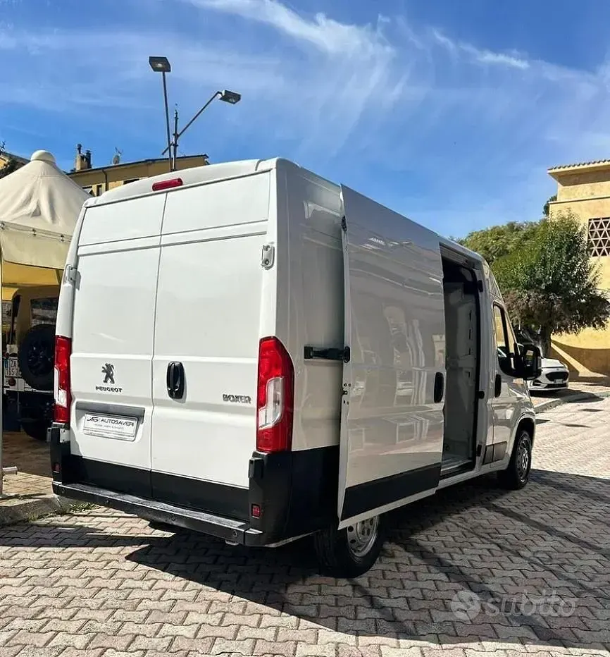 Usata Peugeot Boxer 131 CV (96 kW) 2019 Nero Furgone