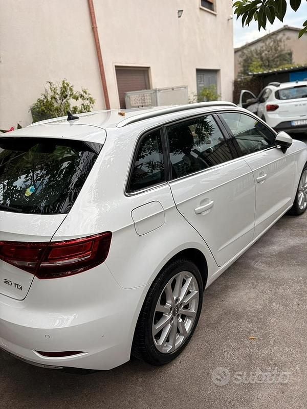 Usata Audi A3 Design 110 CV (80 kW) 2018 Bianco Berlina