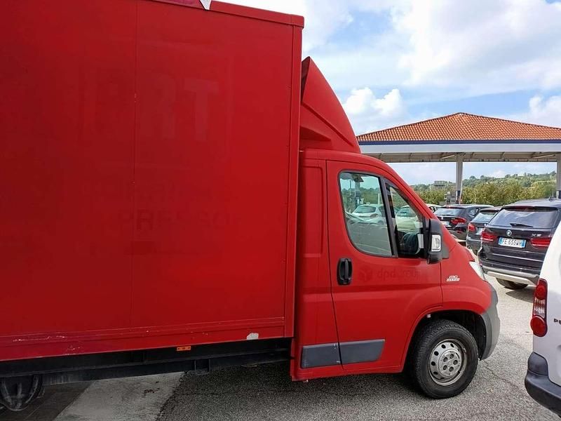 Usata Fiat Ducato 131 CV (96 kW) 2015 Rosso Furgone