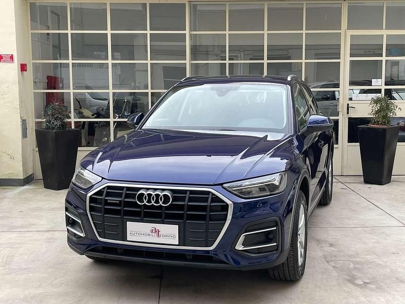 Usata Audi Q5 Business 204 CV (150 kW) 2021 Blu navarra metalizzato SUV