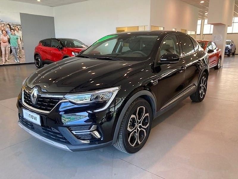Usata Renault Arkana Intens 145 CV (106 kW) 2021 Nero SUV