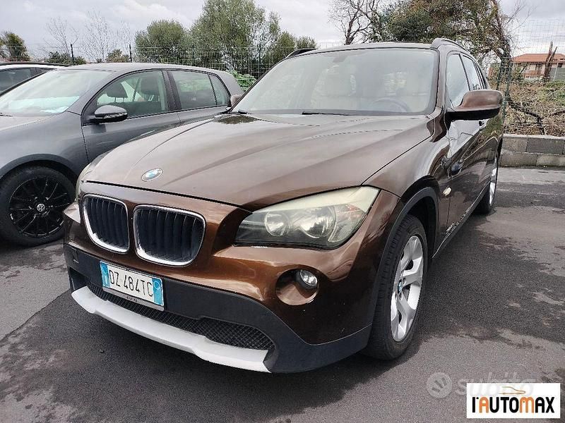 Marrone Usata 2010 BMW X1 Efficient Dynamics SUV | 6900 € (Ottimo prezzo) - Immagine 1/4