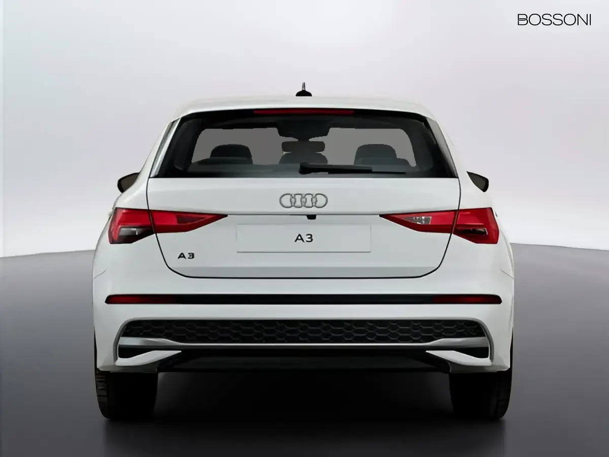 Nuova Audi A3 Business 204 CV (150 kW) 2026 Bianco Berlina
