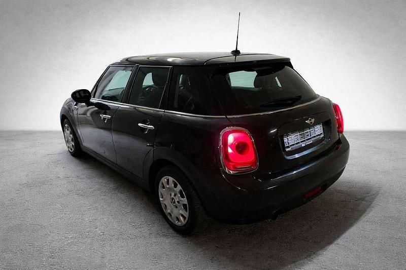 Usata Mini ONE 75 CV (55 kW) 2015 Nero Utilitaria