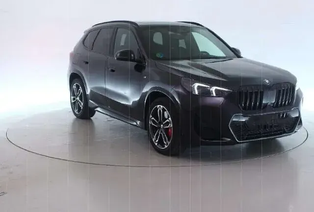 Usado BMW X1 M Sport 163 CV (119 kW) 2025 Verde SUV