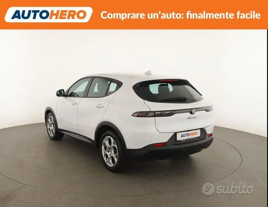Usata Alfa Romeo Tonale Super 131 CV (96 kW) 2023 Bianco SUV