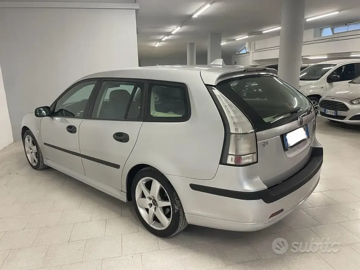 Usata Saab 9-3 Vector 120 CV (88 kW) 2007 Grigio Station wagon