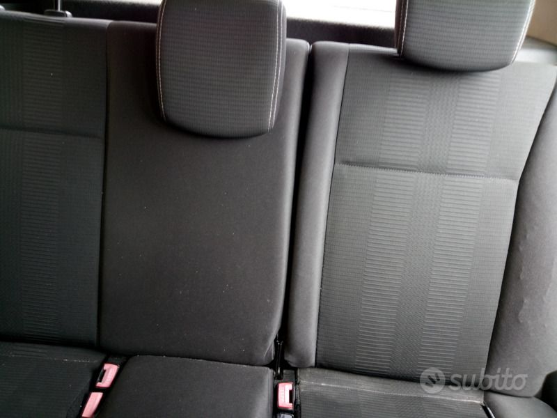 Usata Renault Clio II 105 CV (77 kW) 2010 Grigio Berlina