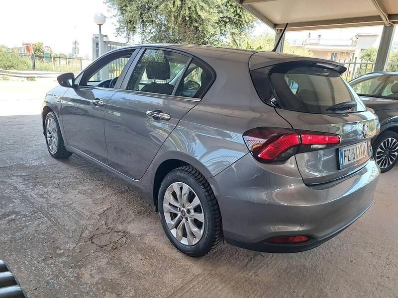 Usata Fiat Tipo Business 95 CV (69 kW) 2019 Grigio Berlina