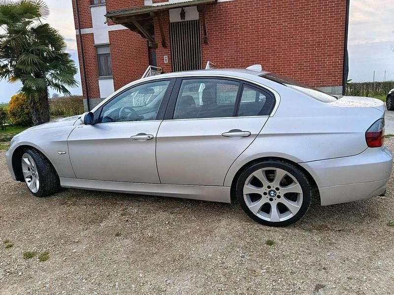 Usata BMW 320 163 CV (119 kW) 2009 Berlina