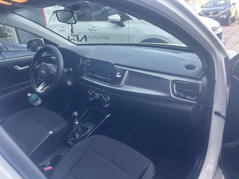 Usata Kia Rio Active 84 CV (61 kW) 2020 Berlina