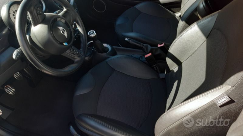 Usata Mini Coupé 143 CV (105 kW) 2012 Coupé
