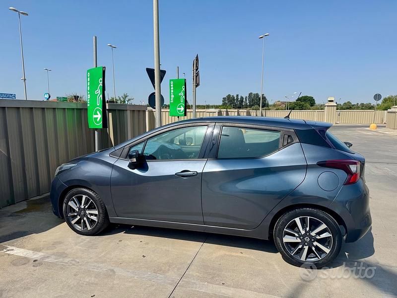 Usata Nissan Micra 90 CV (66 kW) 2018 Grigio Utilitaria