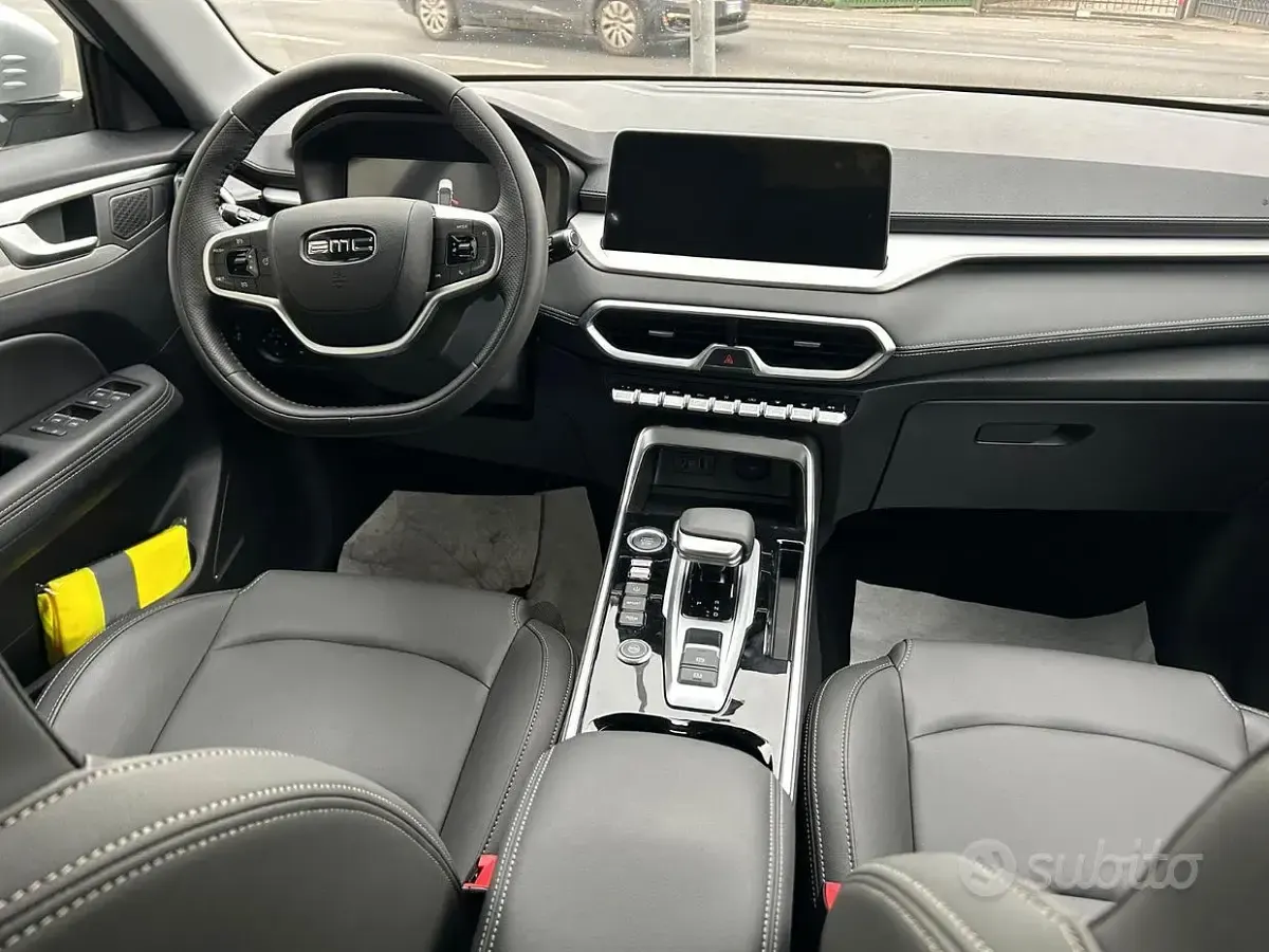 Nuova EMC SEI 147 CV (108 kW) 2026 SUV