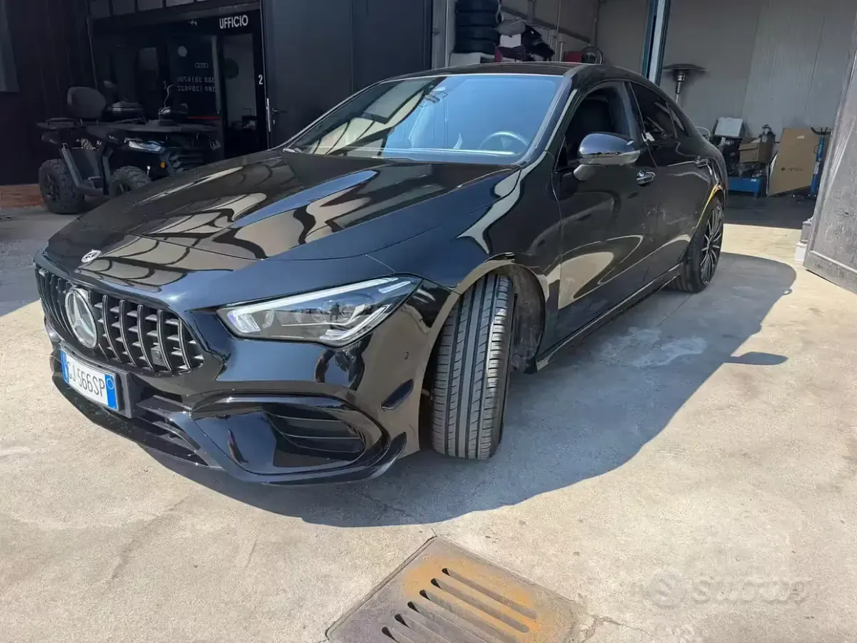 Usata Mercedes CLA200 Premium 163 CV (119 kW) 2022 Nero Coupé