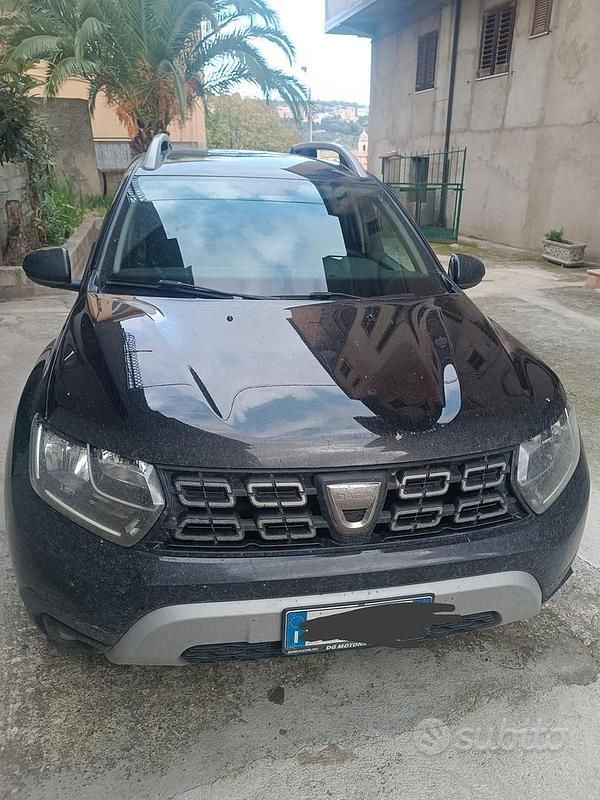 Usata Dacia Duster 100 CV (73 kW) 2020 Nero SUV