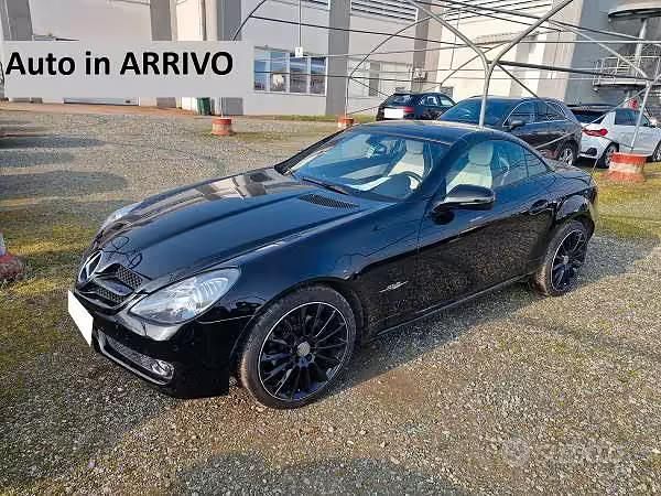Usata Mercedes SLK200 2LOOK Edition 184 CV (135 kW) 2009 Nero Cabrio