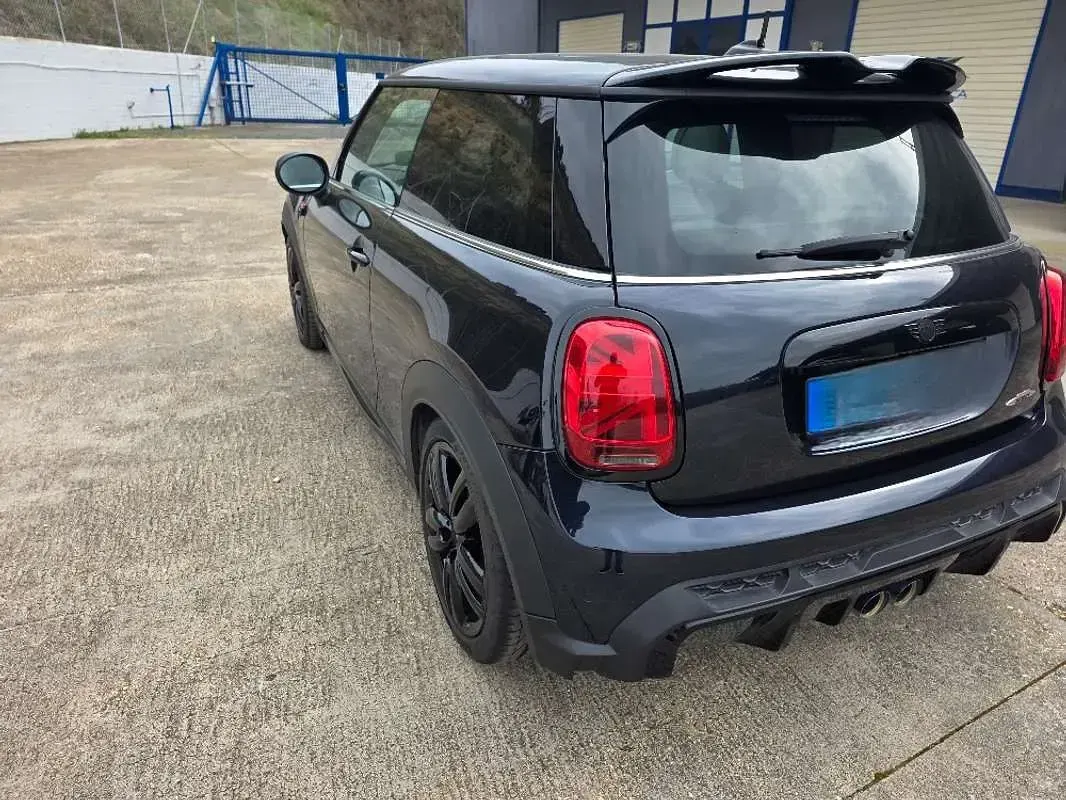 Usata Mini John Cooper Works 231 CV (169 kW) 2024 Blu/azzurro Utilitaria
