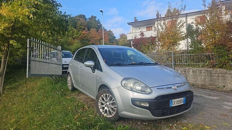 Usata Fiat Punto Evo Sport 95 CV (69 kW) 2011 Utilitaria