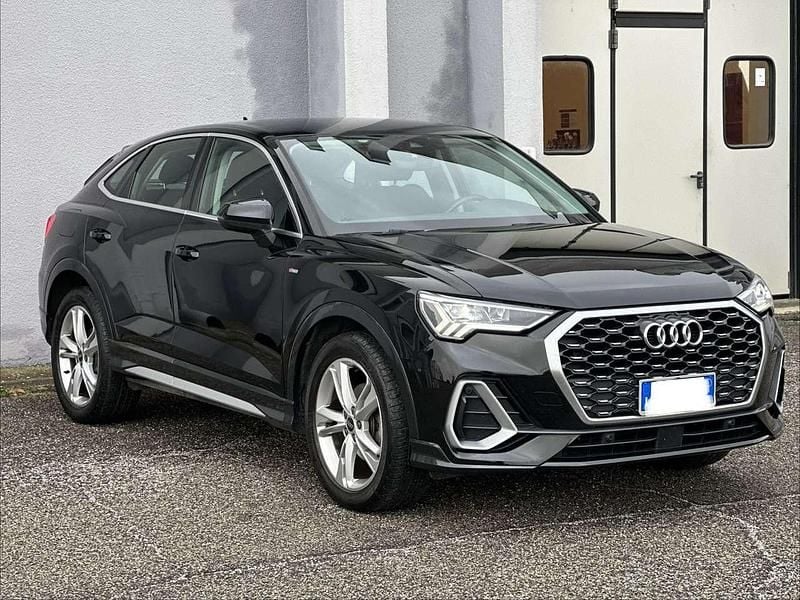 Usata Audi Q3 Sportback S-Line 150 CV (110 kW) 2022 Nero SUV