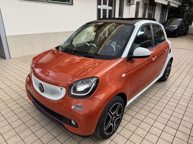 Usata Smart ForFour Passion 90 CV (66 kW) 2015 Other Utilitaria