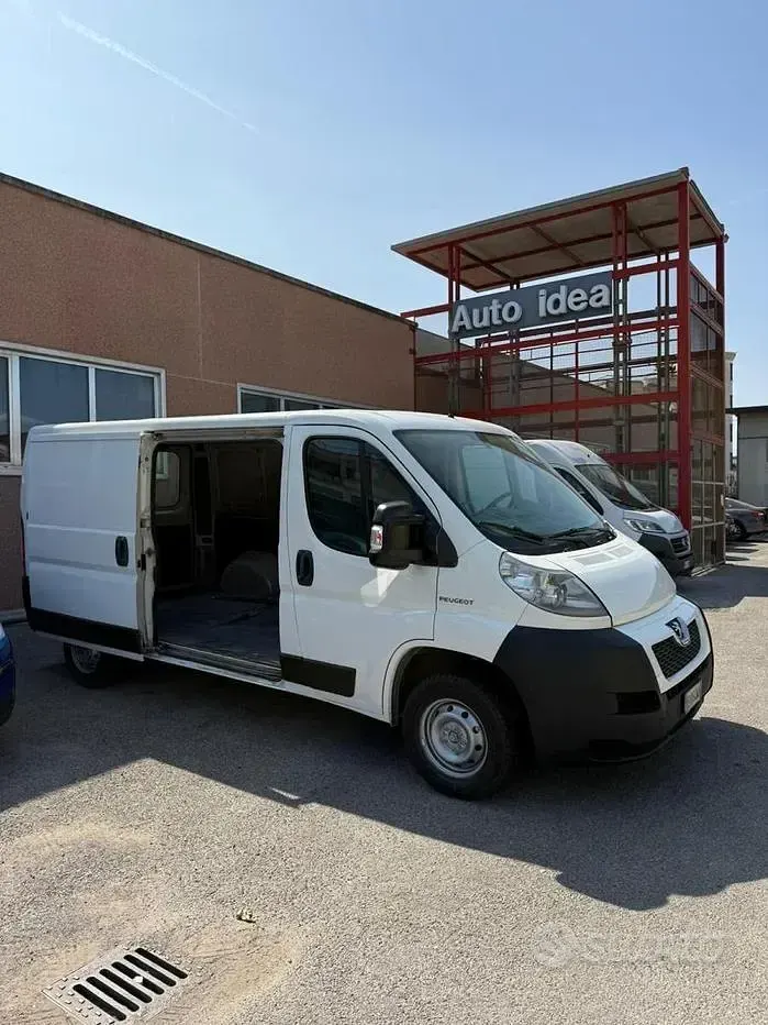 Usata Peugeot Boxer Comfort 120 CV (88 kW) 2010 Bianco Furgone
