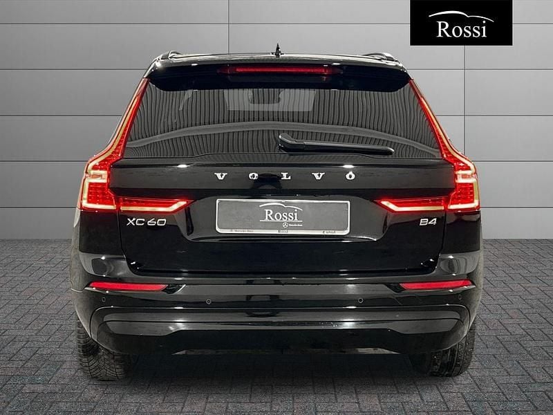 Brugt Volvo XC60 Core 197 HK (144 kW) 2023 Sort SUV