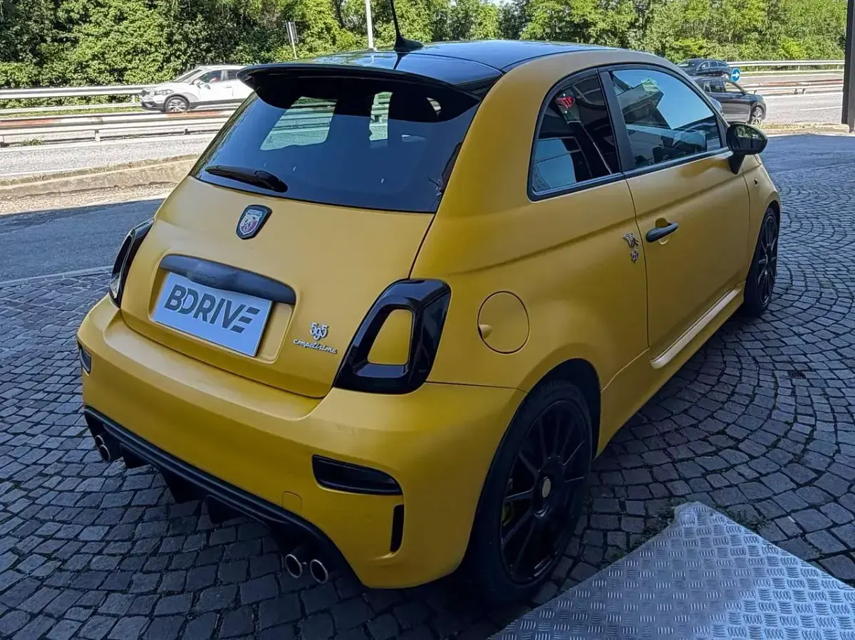 Usata Abarth 595 Competizione 179 CV (131 kW) 2021 Giallo Utilitaria
