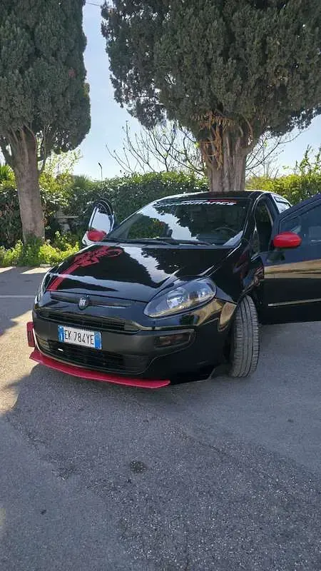 Usata Fiat Punto Evo Active 75 CV (55 kW) 2010 Nero Utilitaria