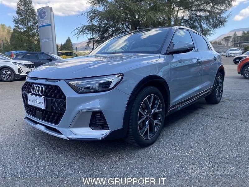 Usata Audi A1 Design 110 CV (80 kW) 2021 Grigio SUV
