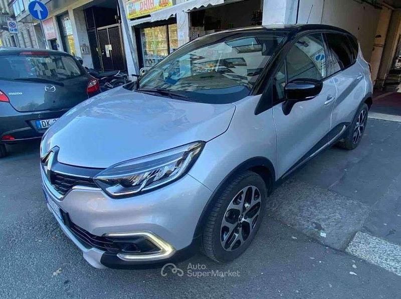 Usata Renault Captur Initiale Paris 150 CV (110 kW) 2019 Argento SUV