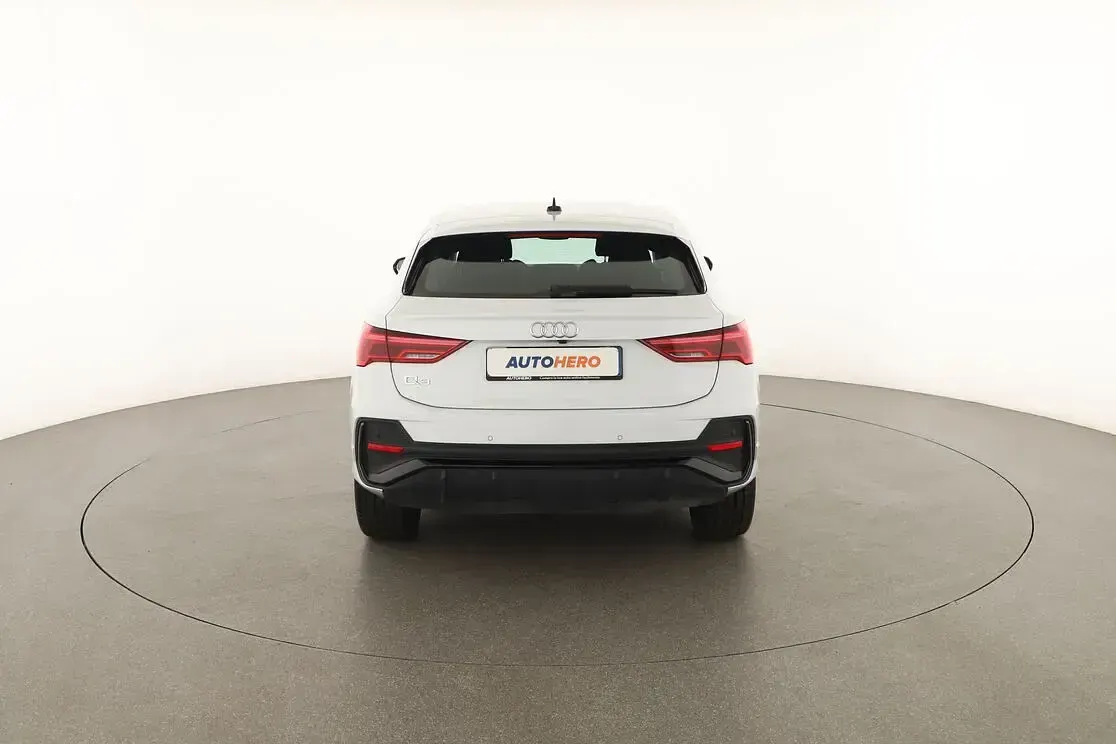 Usata Audi Q3 Sportback S-Line 245 CV (180 kW) 2021 Bianco SUV