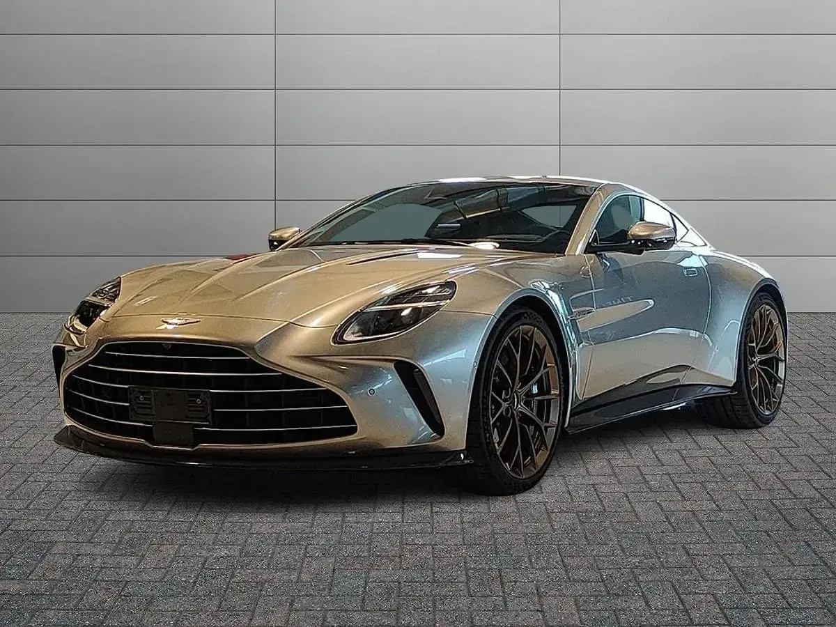 Usata Aston Martin Vantage 665 CV (489 kW) 2026 Coupé
