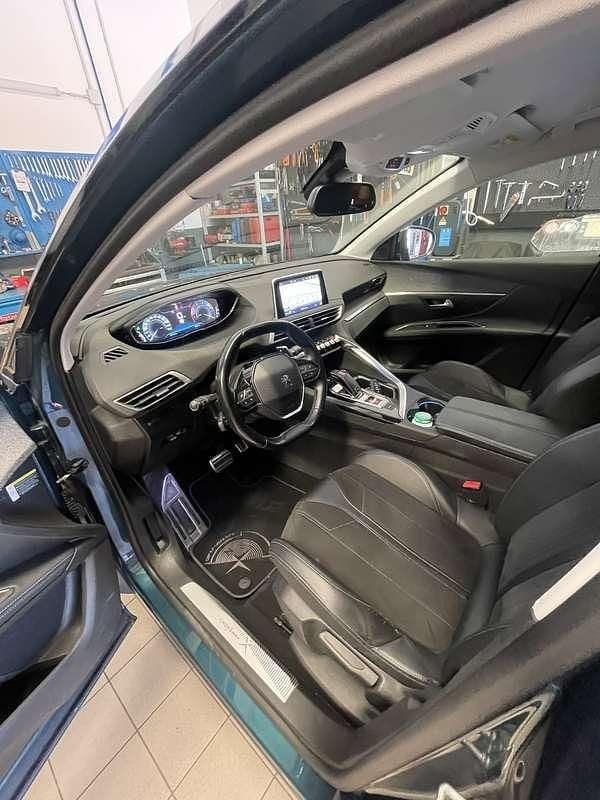 Usata Peugeot 5008 Crossway 131 CV (96 kW) 2019 SUV