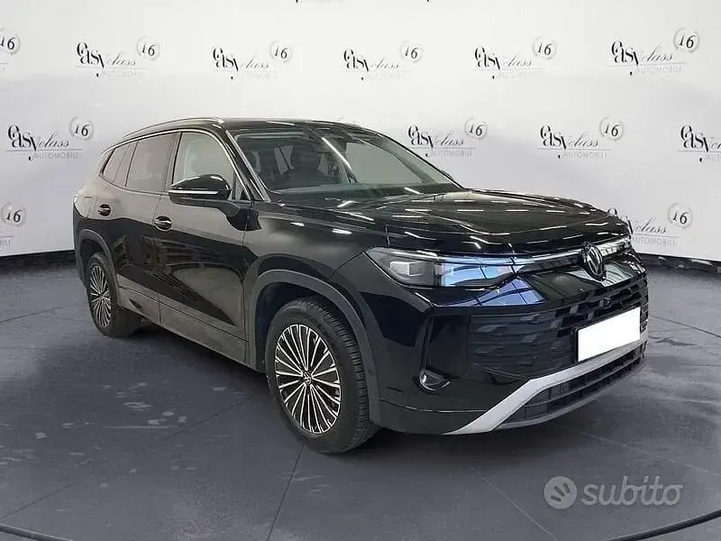 Usata VW Tayron Life 150 CV (110 kW) 2025 Nero SUV