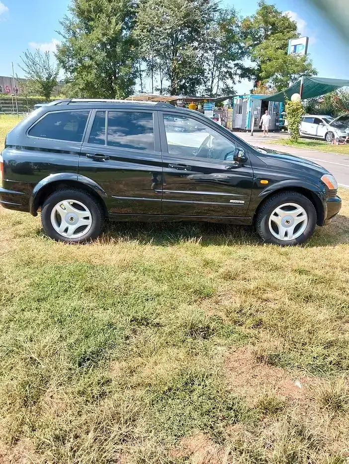 Usata SsangYong Kyron 141 CV (103 kW) 2006 Nero SUV