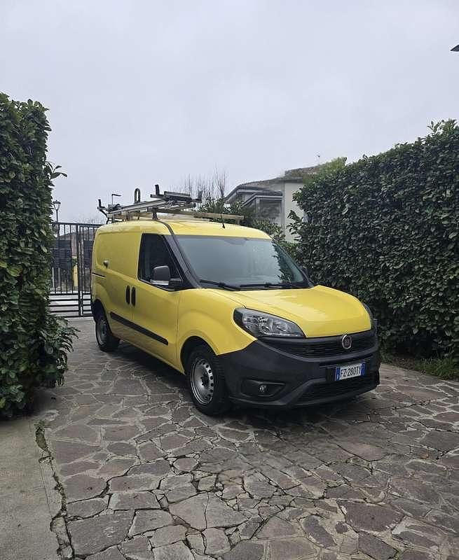Usata Fiat Doblò 95 CV (69 kW) 2019 Monovolume