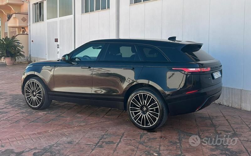 Usata Land Rover Range Rover Velar R-Dynamic 180 CV (132 kW) 2019 Nero SUV